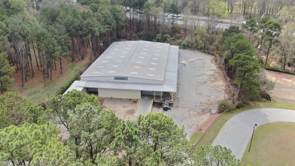 More Photos Of 4410 Wendell Dr SW, Atlanta Warehouse For Sale