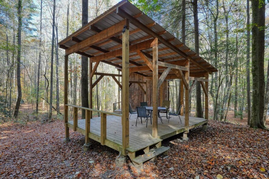 More Photos Of 400 Mulberry Gap Rd, Ellijay Hospitality For Sale