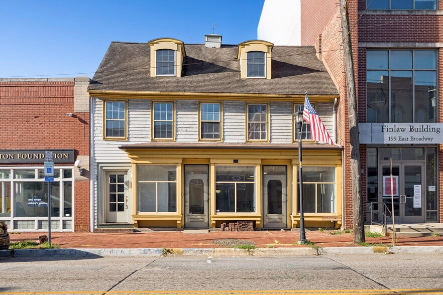 Primary Photo Of 201-203 E Broadway, Salem Office For Lease