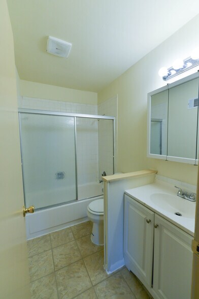 More Photos Of 307-2953 Bien Venido dr, Saint Louis Apartments For Sale