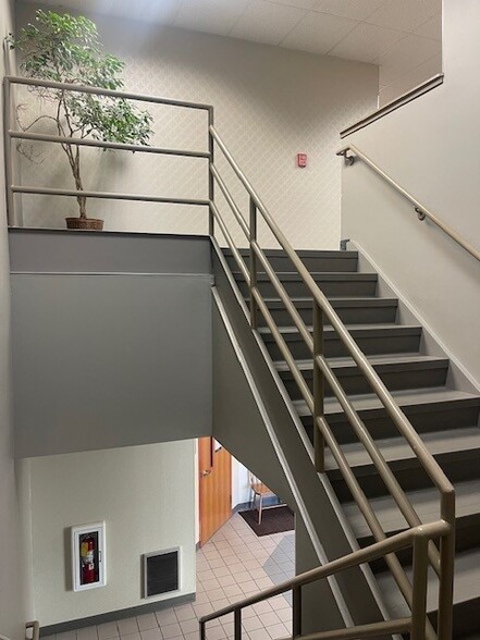 More Photos Of 371 Broadway, Kingston Medical For Sale