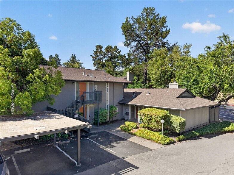 Primary Photo Of 1920 Camino Verde, Walnut Creek Apartments For Sale