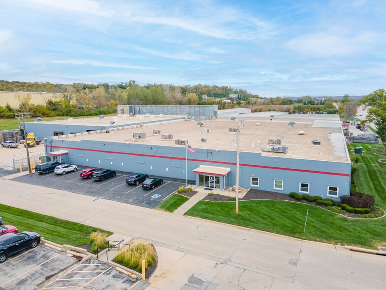 More Photos Of 4350 McKinley St, Omaha Manufacturing For Lease