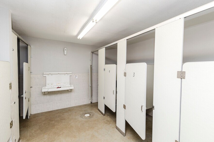 More Photos Of 1663 Georgia Rd, Humboldt Specialty For Sale