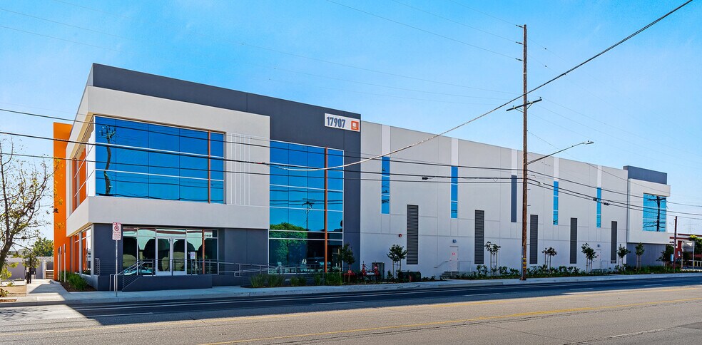 More Photos Of 18001 S Figueroa St, Gardena Unknown For Lease