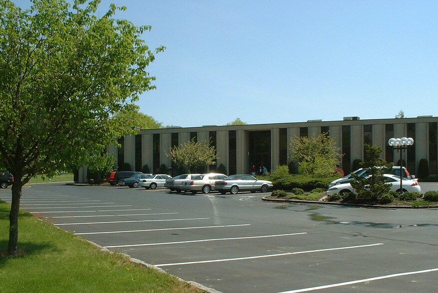 More Photos Of 410 Foulk Rd, Wilmington Medical For Sale