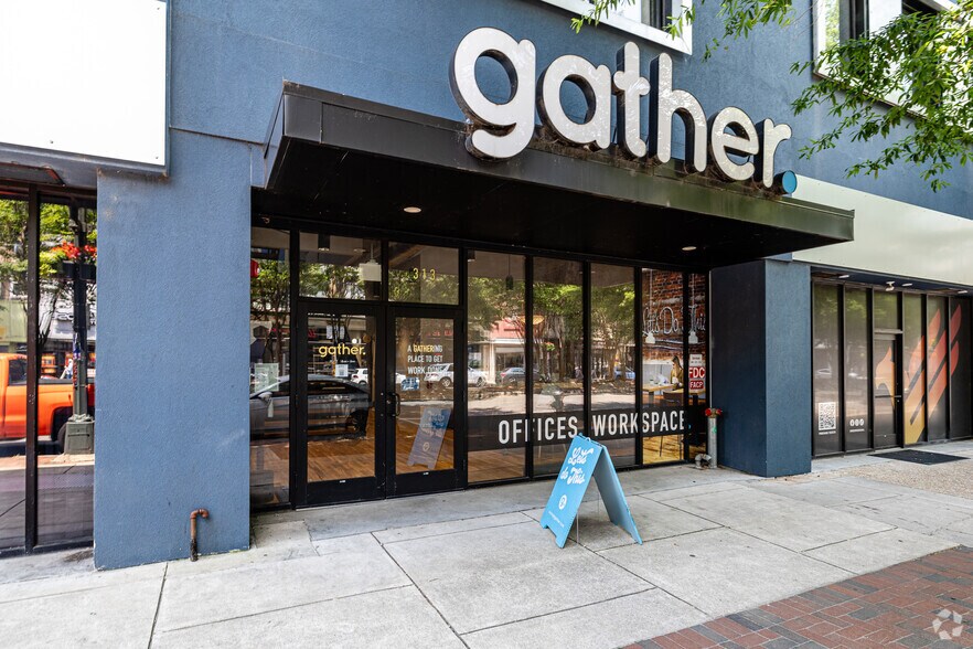 Primary Photo Of 309-317 E Broad St, Richmond Office Residential For Sale