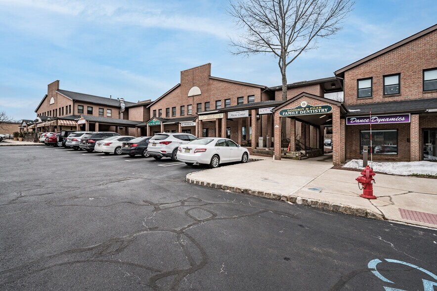 More Photos Of 59 E Mill Rd, Long Valley Office For Lease