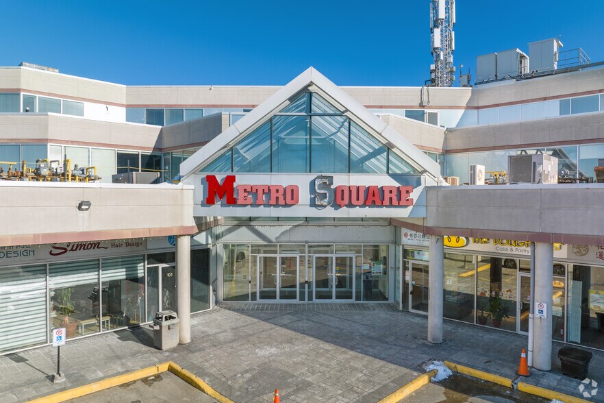 More Photos Of 3636 Steeles Ave E, Toronto Storefront Retail Office For Lease