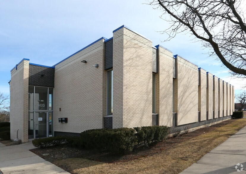 Primary Photo Of 505 Busse Hwy, Park Ridge Office For Sale