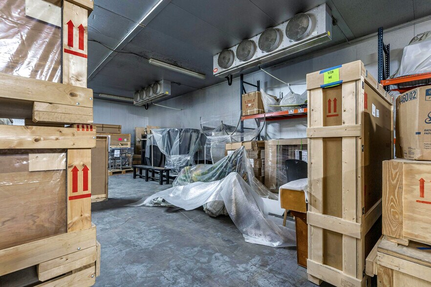 More Photos Of 1395 NW 22nd St, Miami Refrigeration Cold Storage For Lease