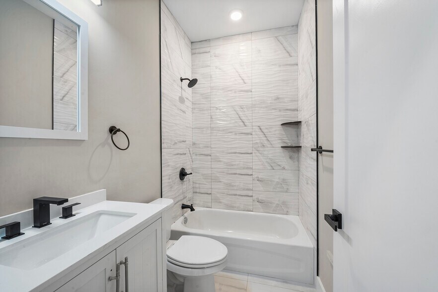 More Photos Of 1934 W Diamond St, Philadelphia Apartments For Sale