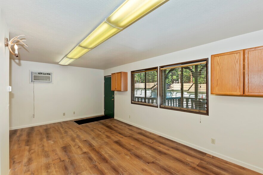 More Photos Of 41659 Big Bear Blvd, Big Bear Lake Office Residential For Lease