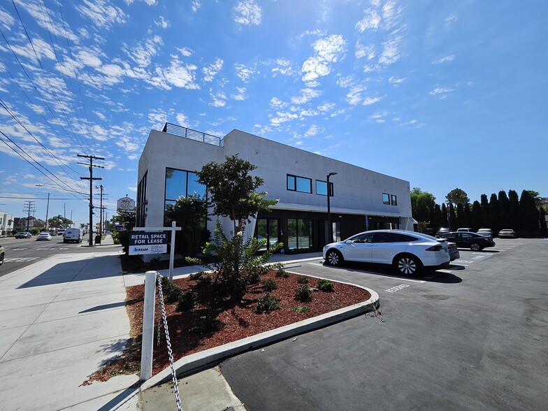 Primary Photo Of 2500 Pacific Coast Hwy, Torrance General Retail For Lease