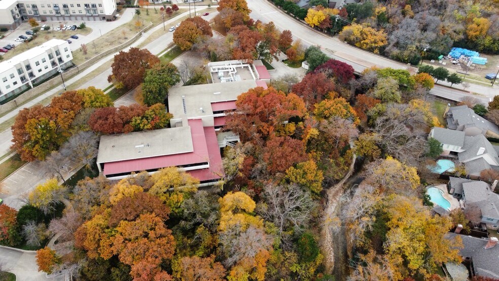 More Photos Of 222 Palisades Creek Dr, Richardson Office Residential For Sale