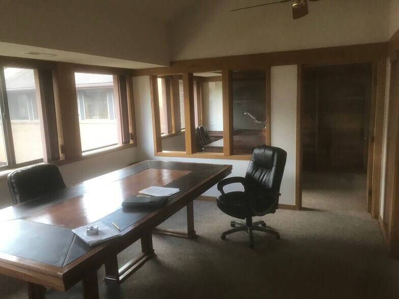 More Photos Of 4125 Okemos Rd, Okemos Office For Sale