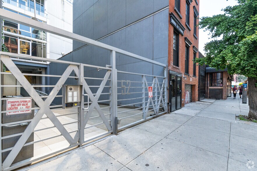 More Photos Of 52 E 4th St, New York Apartments For Lease