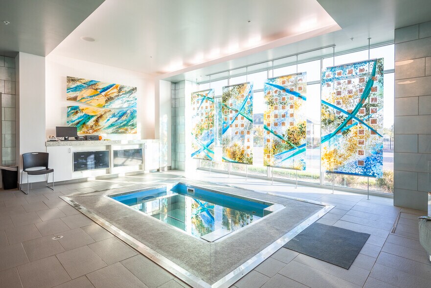 More Photos Of 225 Tomlinson Dr, Starkville Medical For Sale