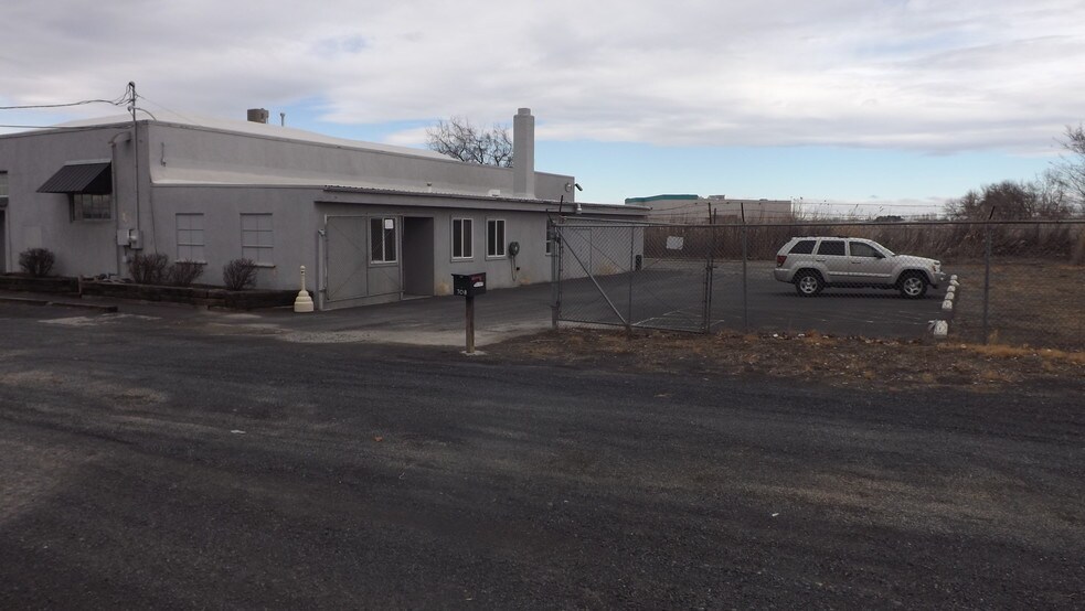 More Photos Of 708 E Penn St, Moses Lake Flex For Sale