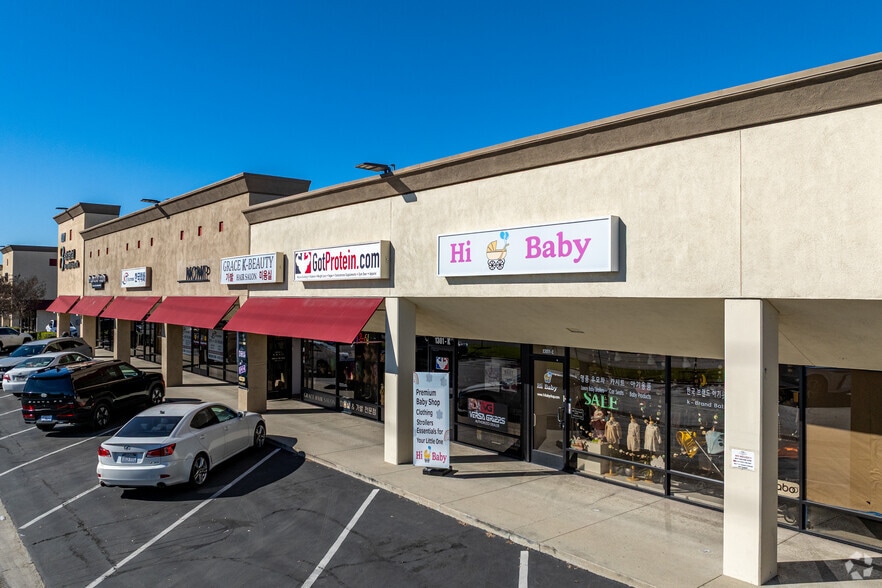 More Photos Of 1251-1401 S Beach Blvd, La Habra Unknown For Lease
