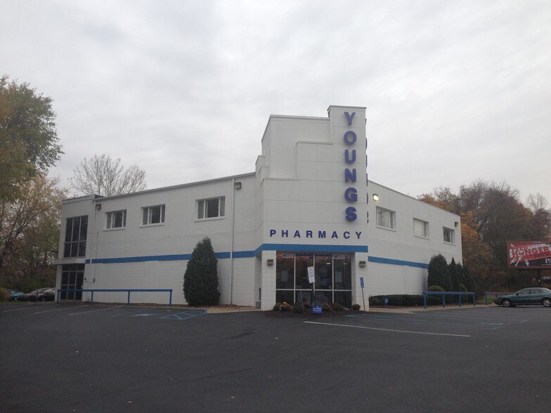 More Photos Of 3708 Freemansburg Ave, Bethlehem Storefront Retail Office For Sale