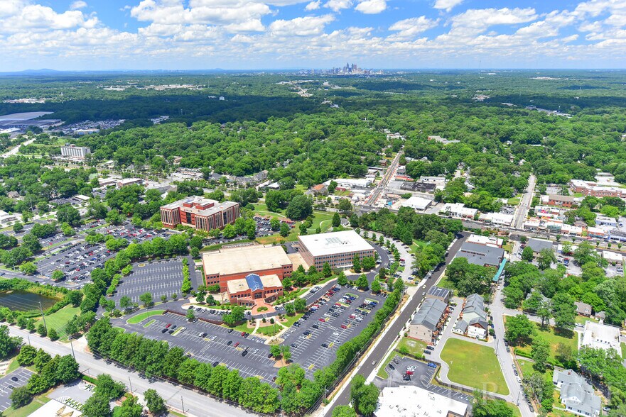 Primary Photo Of 3579-3585 Atlanta Ave, Atlanta Office For Lease