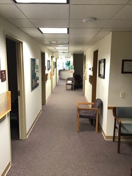 More Photos Of 6187 S Archer Ave, Chicago Medical For Lease