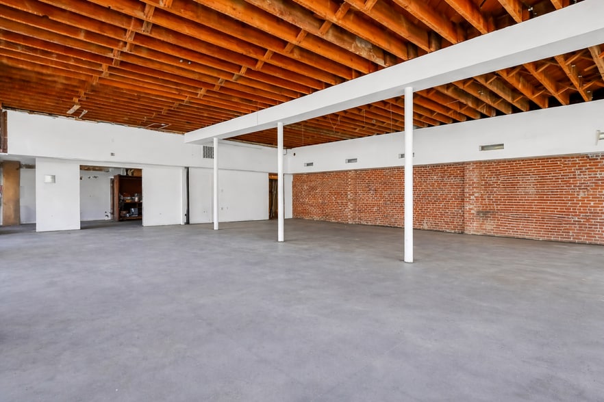 More Photos Of , Sacramento General Retail For Sale