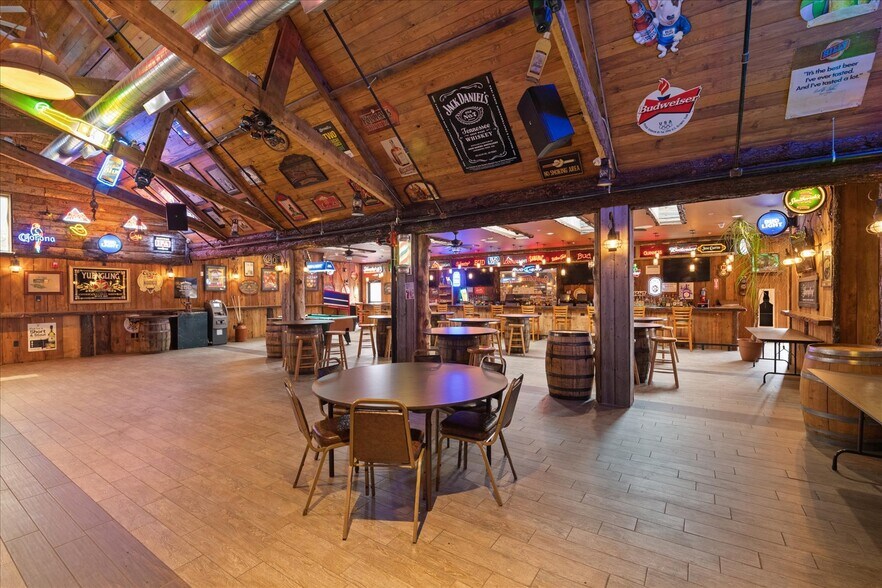 More Photos Of 728 Court St, Utica Restaurant For Sale