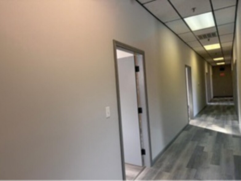 More Photos Of 60 Pine St, Methuen Light Manufacturing For Lease