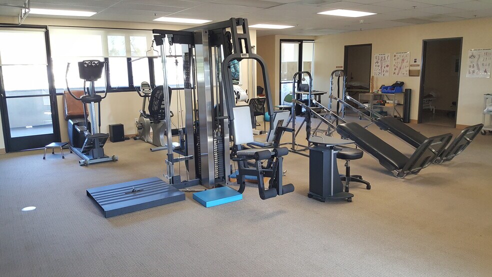 More Photos Of 830 S Citrus Ave, Azusa Medical For Lease