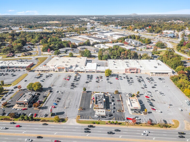 Primary Photo Of 1485-1527 Highway 138, Conyers Unknown For Lease