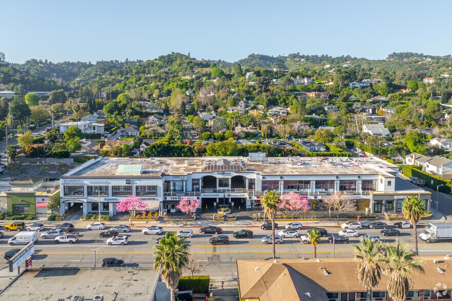 More Photos Of 12914-12950 Ventura Blvd, Studio City Unknown For Lease