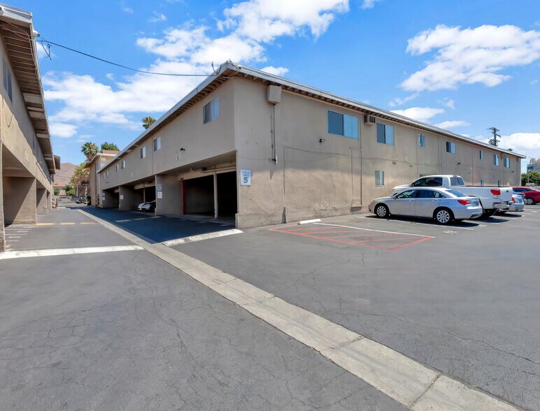 More Photos Of 3681-3725 Cranford Ave, Riverside Apartments For Sale