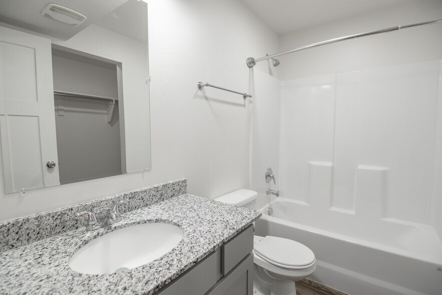 More Photos Of 384 W 650 N, Payson Apartments For Sale