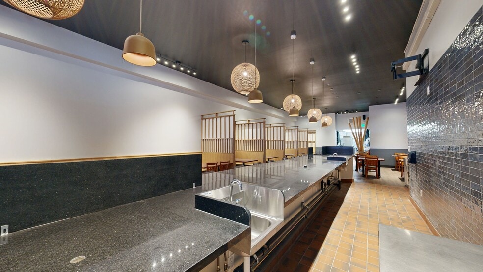 More Photos Of 355-357 Grand Ave, Oakland Storefront Retail Office For Lease