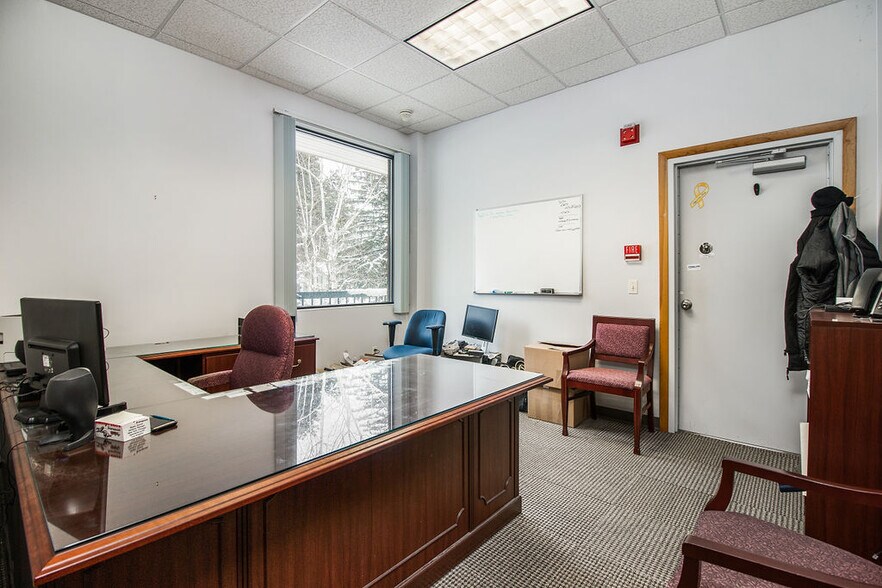 More Photos Of 699 Terryville Ave, Bristol Medical For Sale