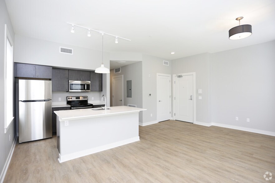 More Photos Of 1059 Wealthy St SE, Grand Rapids Apartments For Lease