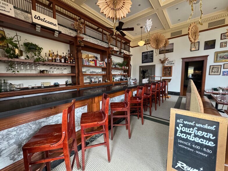 More Photos Of 134 W Jefferson St, Spring Green Restaurant For Sale