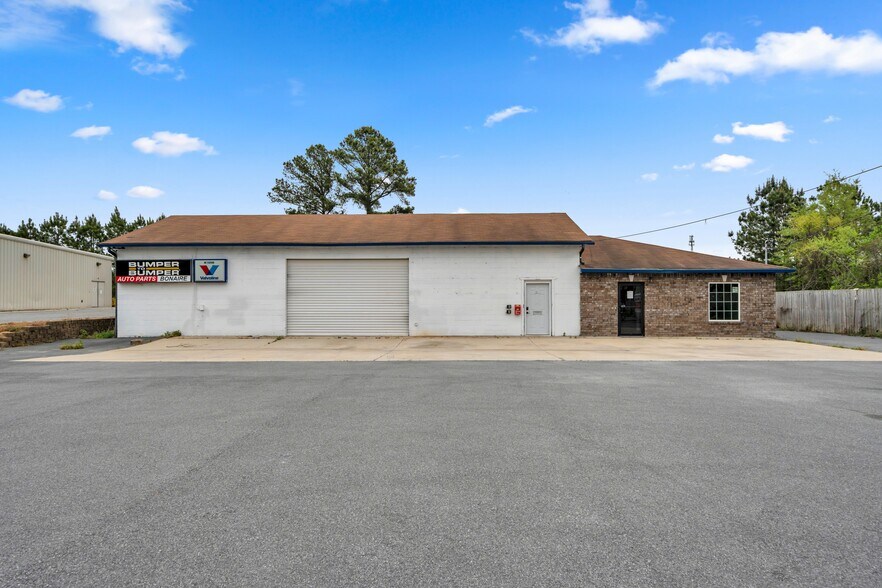 More Photos Of 494 GA Highway 247 S, Bonaire Freestanding For Sale