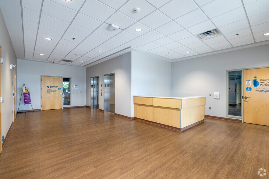 More Photos Of 2000 Brabham Ave, Jacksonville Medical For Lease