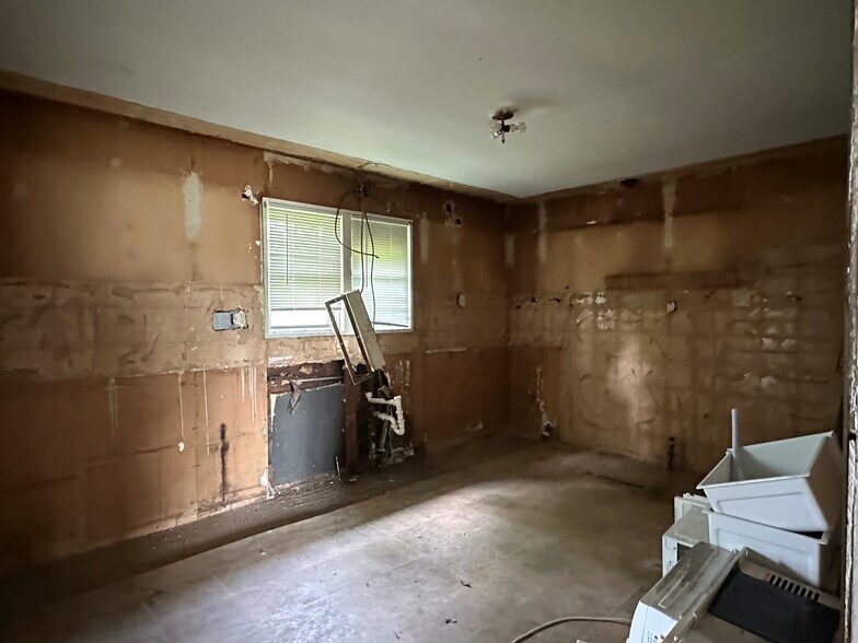 More Photos Of 2405 E Court St, Kankakee Land For Sale