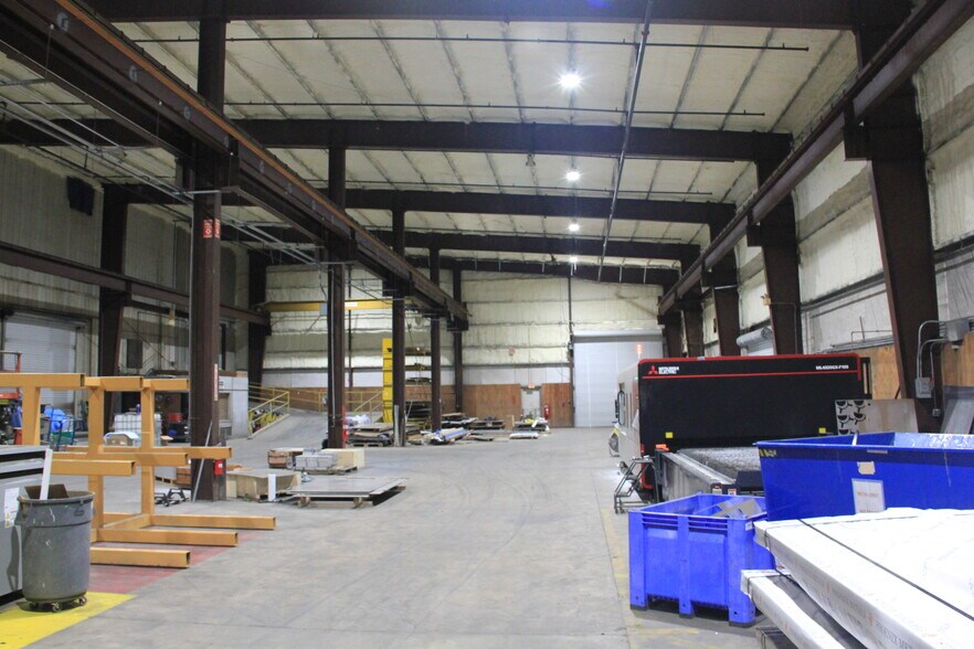More Photos Of 5890 I 10 Industrial Pkwy W, Theodore Manufacturing For Sale