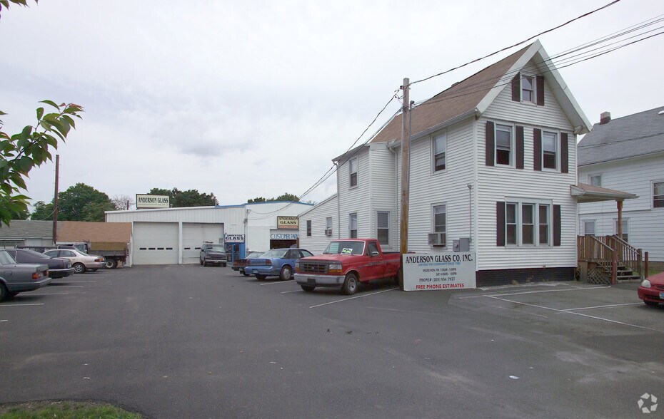 More Photos Of , West Haven General Retail For Sale