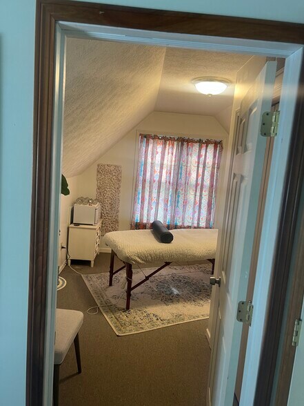More Photos Of 337 E Washington St, Medina Loft Creative Space For Lease