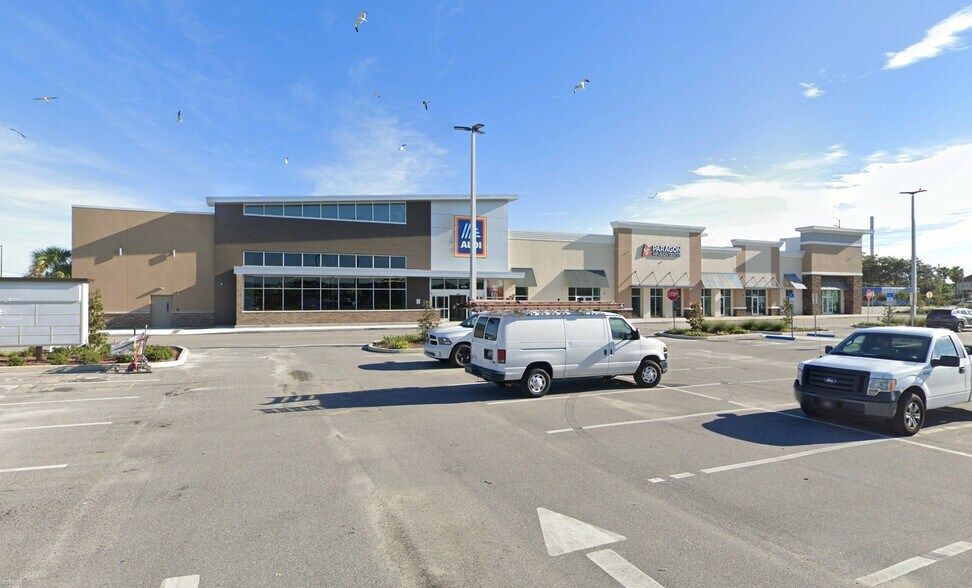 More Photos Of 2170-2198 Gulf to Bay Blvd, Clearwater Unknown For Lease