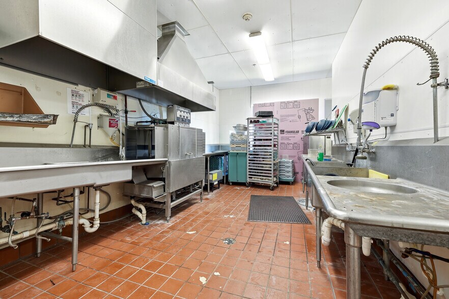 More Photos Of 8014 Bethel Rd, Arpin Apartments For Sale
