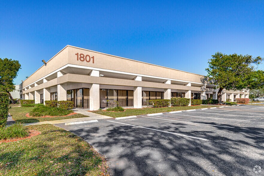 Primary Photo Of 1801 S Perimeter Rd, Fort Lauderdale Office For Lease