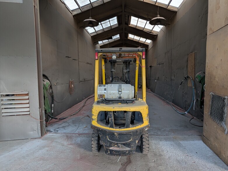 More Photos Of 5503 47th Ave NE, Marysville Industrial For Sale