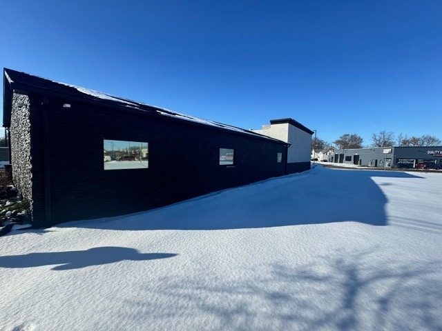 More Photos Of 111 W Genesee St, Lapeer Freestanding For Sale